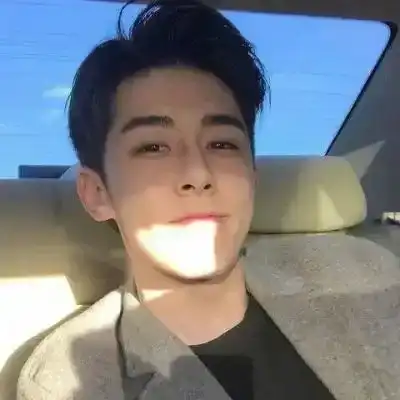 潘柏竹